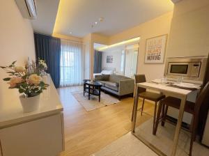 For RentCondoSukhumvit, Asoke, Thonglor : for rent H 43 1 bed super deal ❤️💟