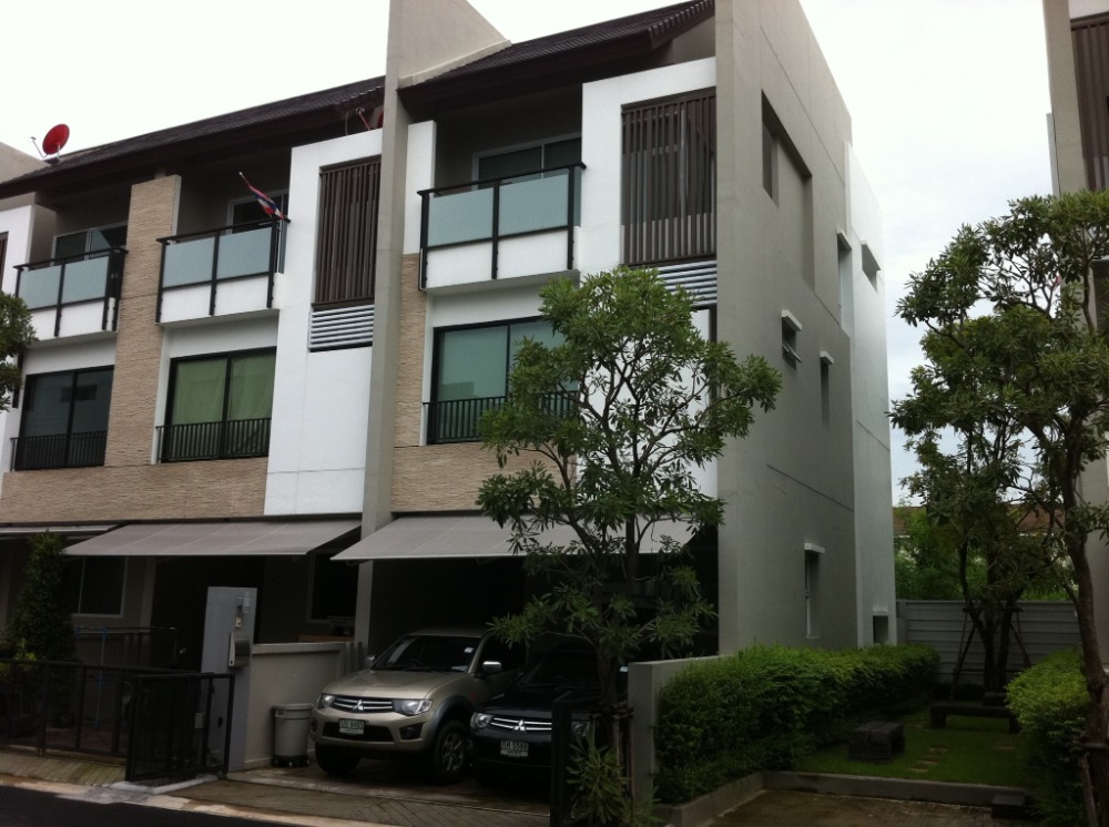 For SaleTownhouseKaset Nawamin,Ladplakao : Townhome Private Nirvana Life Exclusive / 3 Bedrooms (Sale), Private Nirvana Life Exclusive / Townhome 3 Bedrooms (FOR SALE) RUK599
