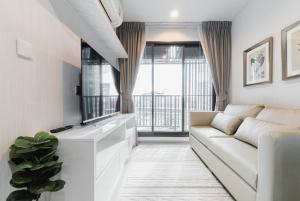 For RentCondoลาดพร้าว เซ็นทรัลลาดพร้าว : ✨Life Ladprao Condo  : 1 Bedroom, 1 Bathroom, 36.3 sqm .   Rental Price  20,000THB/Month   ✨