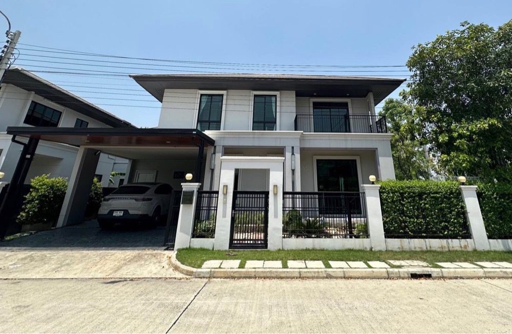 For SaleHousePattanakan, Srinakarin : House for sale with swimming pool, corner plot: Setthasiri Phatthanakan (new design house design)