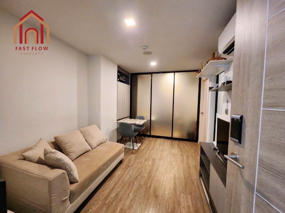 For SaleCondoLadprao, Central Ladprao : Urgent sale, Building B, 4th floor, corner room, pool view, Fully Furnished, cheap price, Condo Atmoz Ladprao 15 (Atmoz Ladprao 15) Facility, fully equipped, modern, suitable for the new generation, near MRT Ladprao