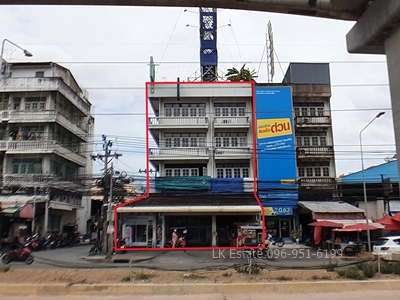 For SaleShophouseSamut Prakan,Samrong : 6% Net Yield: Commercial buildings+ Apartment on Thepharak Road, next to flea market
