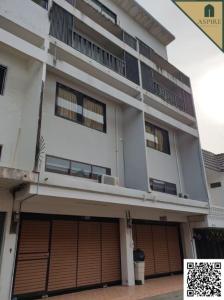 For SaleShophouseSukhumvit, Asoke, Thonglor : [For Sale&Rent] Townhouse / Townhome/ Commercial building 4.5 - storey Sukhumvit 101/1, Near BTS Udomsuk