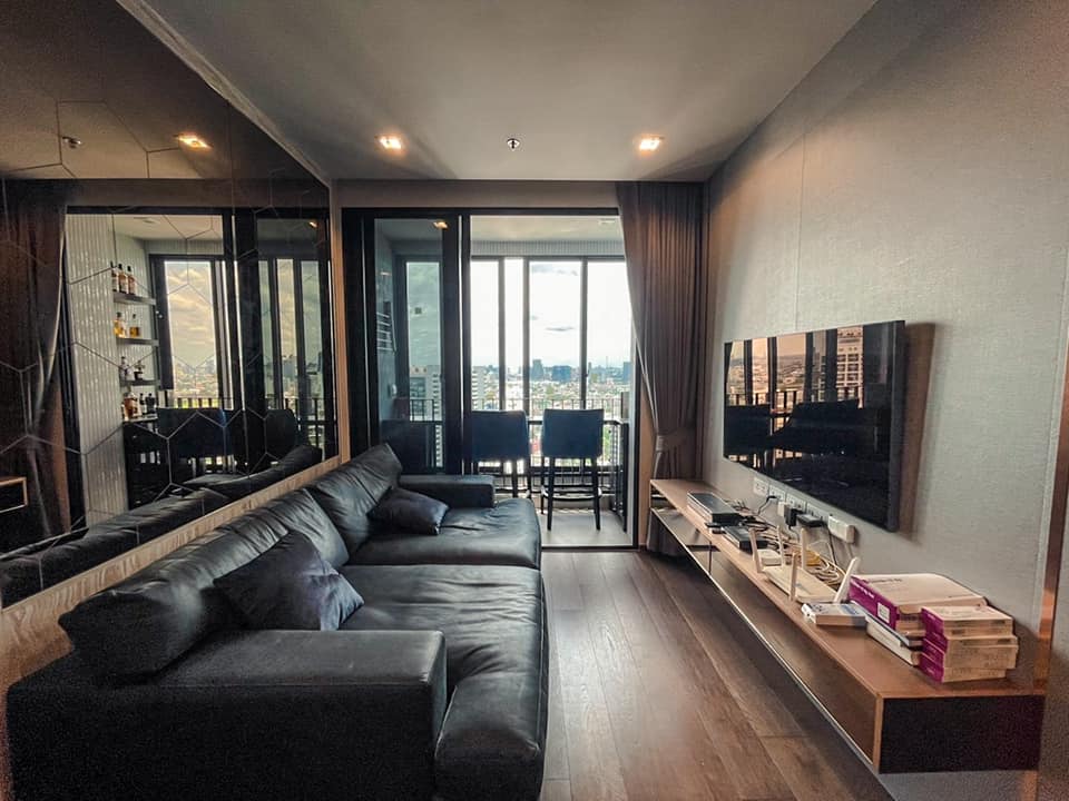 For SaleCondoAri,Anusaowaree : Corner room, high floor, good view, “Ideo Q Victory“ 2 Bedrooms 2 Bathrooms 54.5 Sq.m Fully furnished, only 13.9 million.