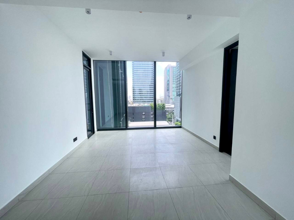 ขายคอนโดสาทร นราธิวาส : Tait 12 Cheapest 2bed: 2bed 2bath 71.5sqm. 15,000,000 Am: 0656199198