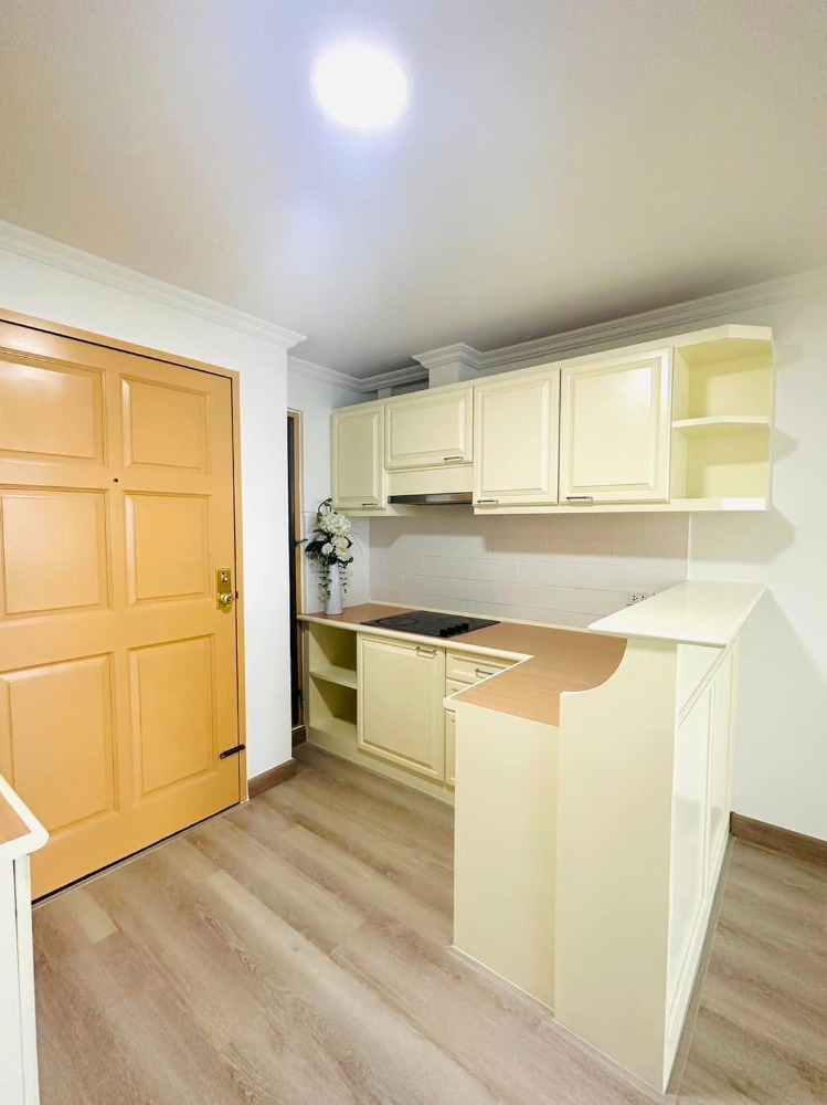 For SaleCondoSilom, Saladaeng, Bangrak : Condo for sale LPN Si Phraya Riverview, river view, Icon Siam view, near Hua Lamphong/Yaowarat/Silom/Sathorn.