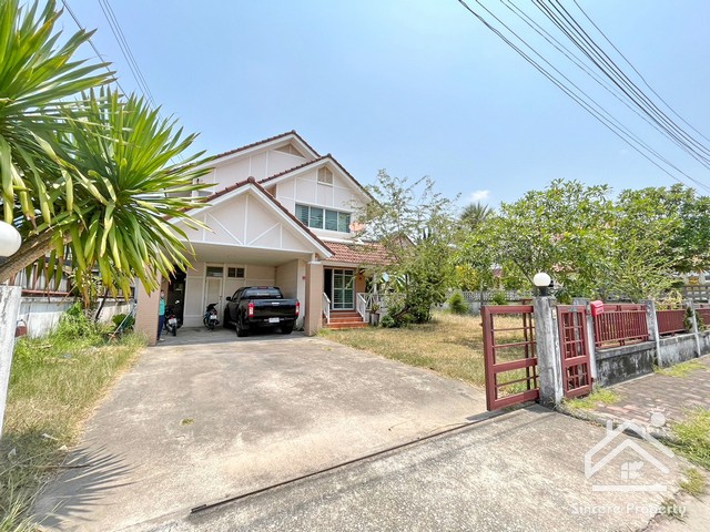 For SaleHouseSriracha Laem Chabang Ban Bueng : House for sale, Country Home 3, Sriracha, next to the main road, large detached house, 126 sq m.