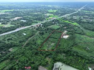 For SaleLandPrachin Buri : Land for sale, 16 rai 2 ngan 60 square wah, Prachinburi Province, Mueang District, Non Hom Subdistrict, entering from Suwanson Mai Road, only 400 meters. This area is already being filled in for agriculture. Suitable for further development.