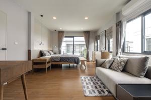ให้เช่าบ้านบางนา แบริ่ง ลาซาล : ให้เช่าบ้านหรู ใหม่ แกะกล่อง ติดเมกาบางนา และ โรงเรียน นานาชาติ