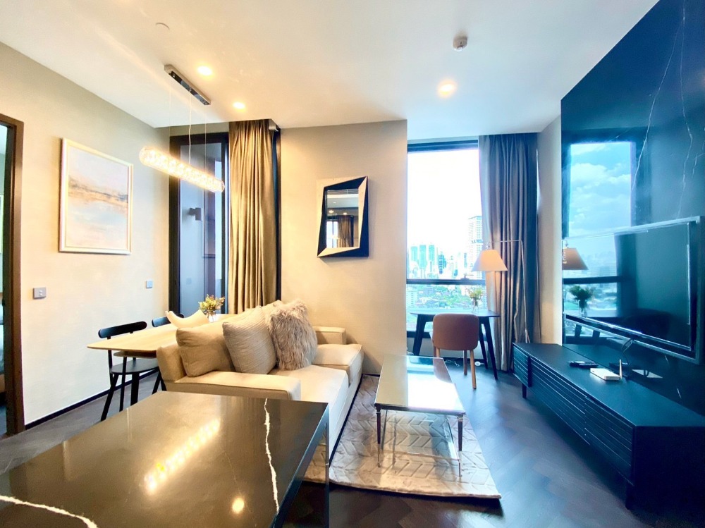 ให้เช่าคอนโดสุขุมวิท อโศก ทองหล่อ : ดิ เอส สุขุมวิท 36 THE ESSE Sukhumvit 36 เฟอร์ครบ 43 ตารางเมตร