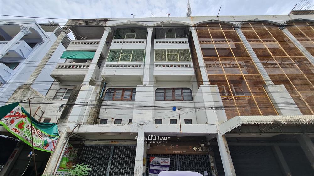For SaleShophousePinklao, Charansanitwong : 4-Stories commercial building for sale walking into Lotus Pinklao business location very cheap