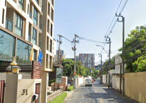For SaleLandSukhumvit, Asoke, Thonglor : Land for sale in Ekkamai The cheapest in this area, selling only 380,000 baht per square wah, area 1-2-0 rai