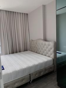 For RentCondoOnnut, Udomsuk : Condo for rent, The Room Sukhumvit 69 (The Room Sukhumvit 69), convenient transportation, near BTS Phra Khanong station.