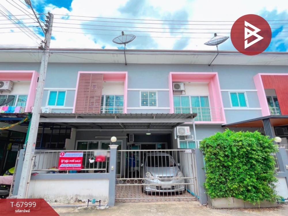 For SaleTownhouseSamut Songkhram : 2-story townhouse for sale, Ban Raek Subdistrict, Samut Songkhram, with furniture.