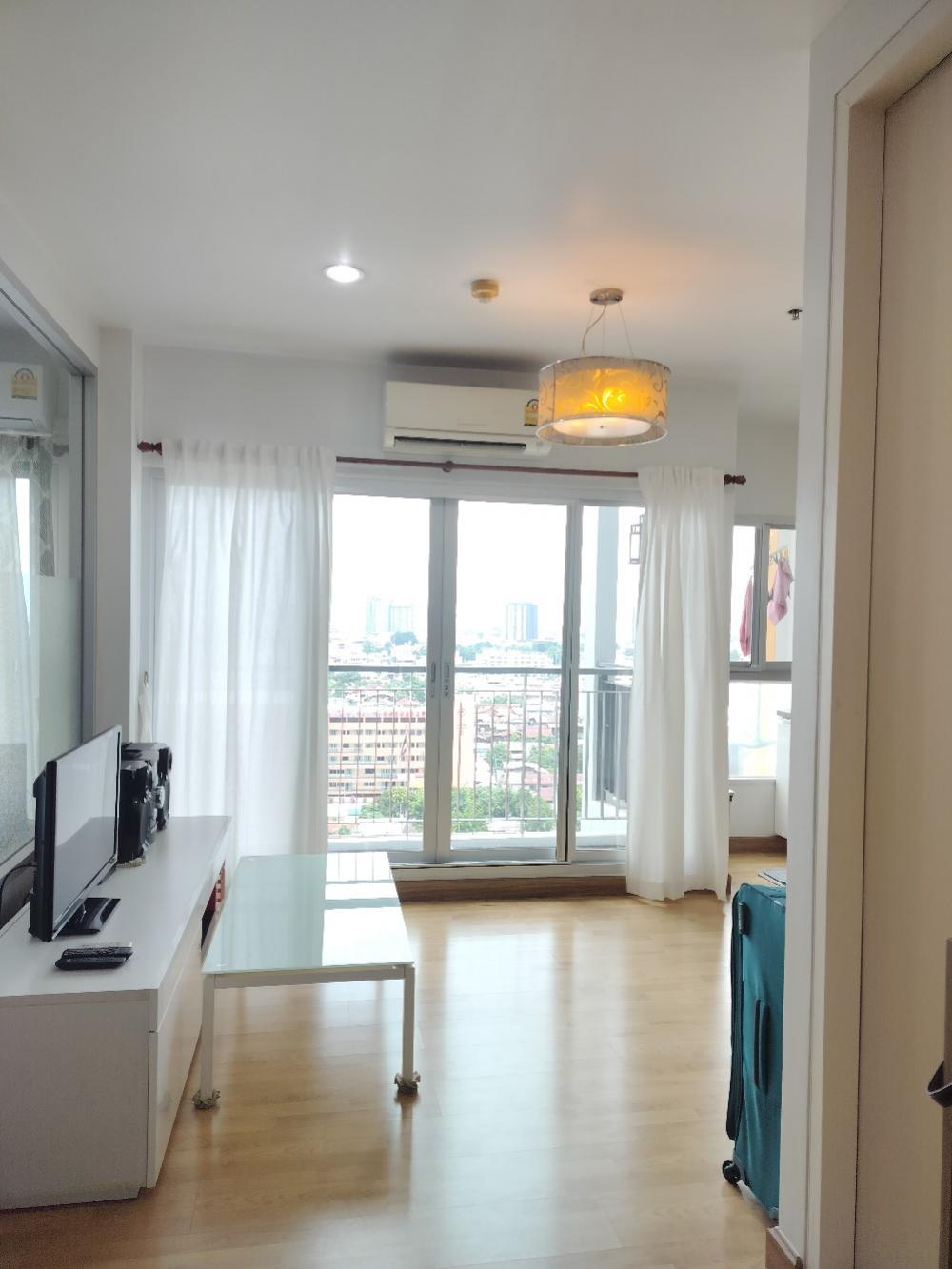 For RentCondoThaphra, Talat Phlu, Wutthakat : Condo for rent, The Parkland Taksin, 1 bedroom, new room and very nice.