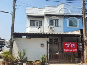For SaleTownhouseBang kae, Phetkasem : #For sale: 2-story townhouse, corner unit, Phet Hansa Village, Soi Phetkasem 112, selling for 1.85 million 099~654~5197