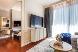 For RentCondoSukhumvit, Asoke, Thonglor : 👑 Khun By Yoo 👑 Modern Luxury room for rent 1bed1bath , Fully furnished, Newly decorated, Ready to move in