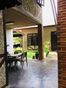 For SaleLandOnnut, Udomsuk : LTH9329 – Land with house FOR SALE in Sukhumvit 93 size 203 sq. w. Near BTS Bangchak Station ONLY 23 MB