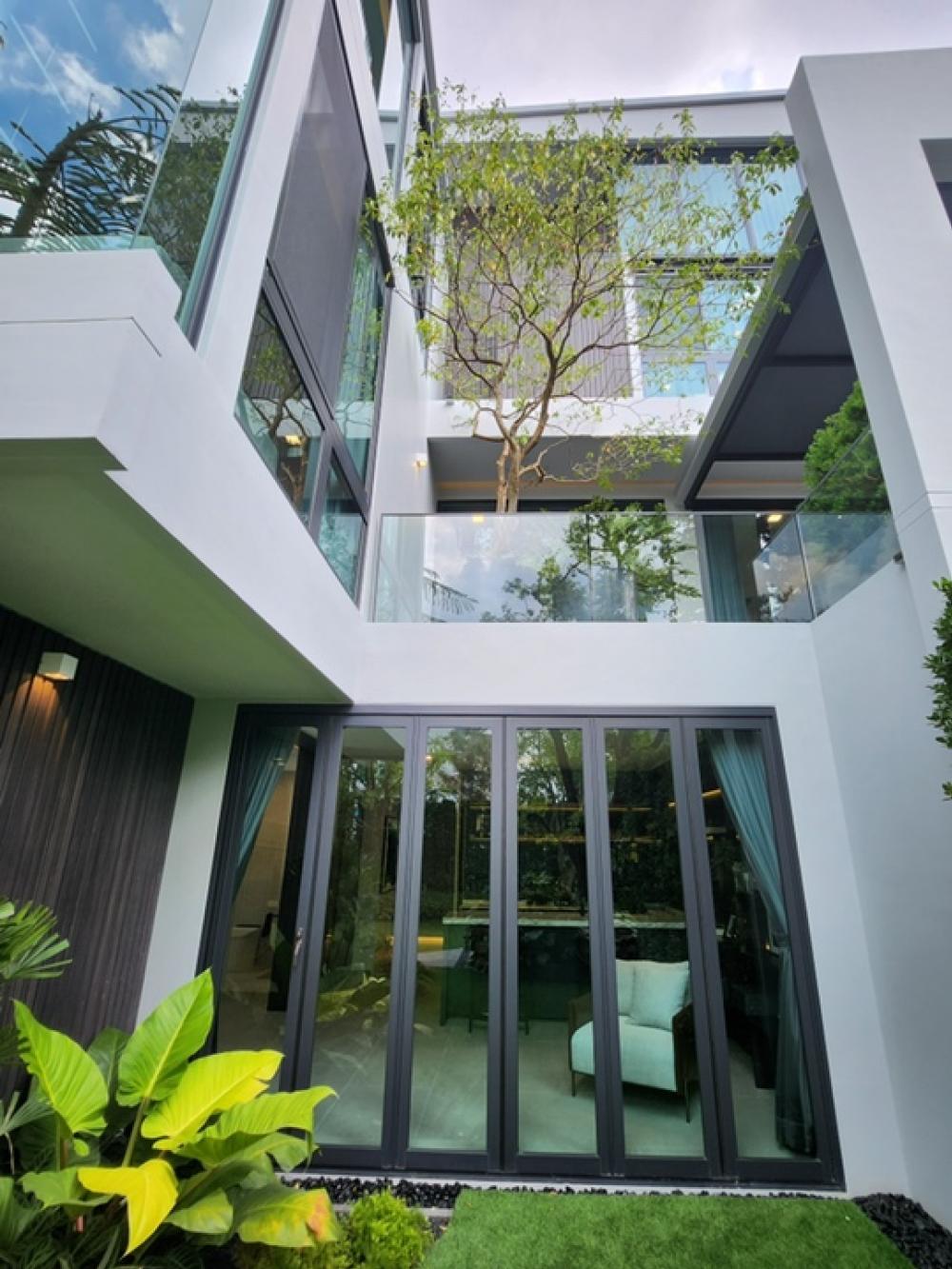 ขายบ้านสมุทรปราการ สำโรง : Vive Bangna Km.13 บ้านเดี่ยวติดถนนบางนา-ตราด รับไปเลย I Phone 15 ProMax📲