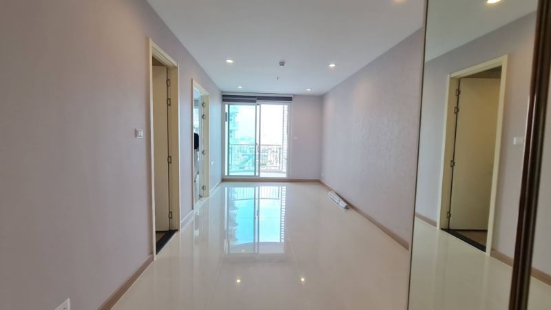 For SaleCondoRama3 (Riverside),Satupadit : Condo for sale, Supalai Riva Grand, a new riverside condo next to Rama 3 Road.