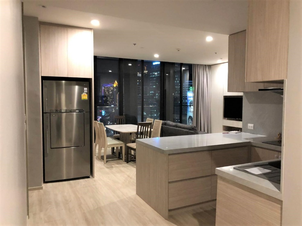 For RentCondoWitthayu, Chidlom, Langsuan, Ploenchit : The Noble Ploenchit (โนเบิล เพลินจิต) | C Tower, Combine 15+ Floor Type B01+A02 | 143.76 sq.m. 3 beds | Condo skywalk connect to BTS ploenchit and Central Embassy.