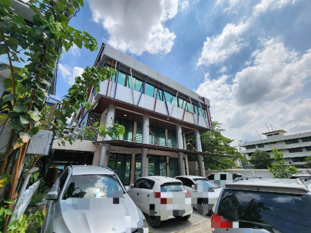 ขายสำนักงานอ่อนนุช อุดมสุข : ขาย อาคารสำนักงาน ใกล้ รถไฟฟ้า สายสีเหลือง MRT ศรีนุช เพียง 200 เมตร อ่อนนุช 62ทำเลดีมาก 🔥