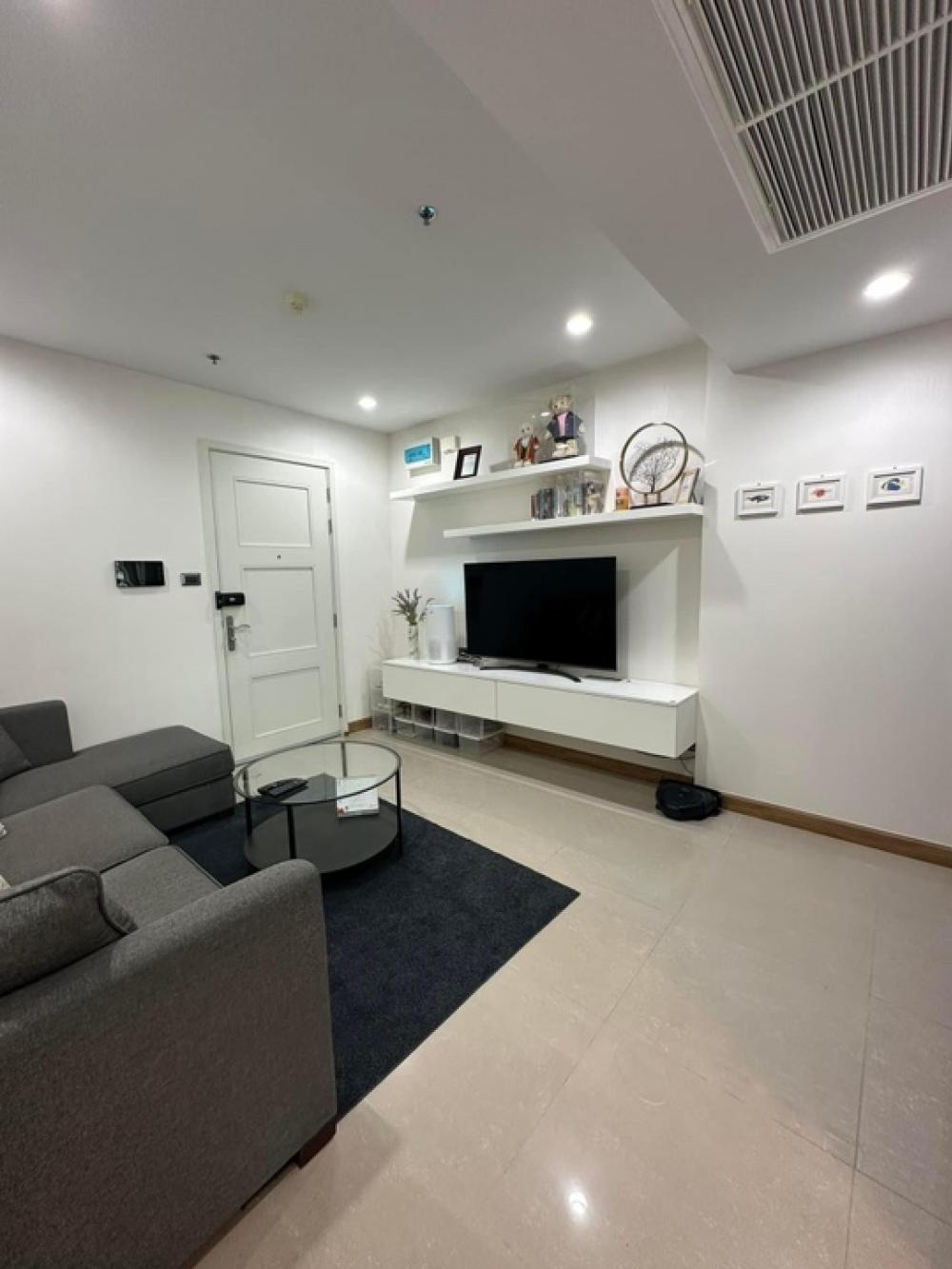 For SaleCondoRama9, Petchburi, RCA : 🥳Condo for sale Supalai Wellington 2: 1 bedroom: 7th floor, Tower 2, area 42.01 sq m. Room never rented out✨