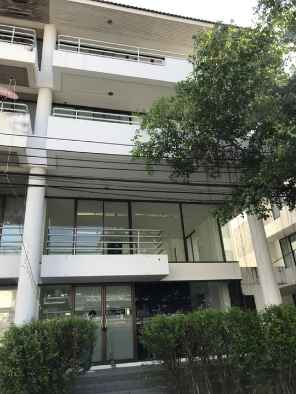 For SaleOfficePattanakan, Srinakarin : 4-story office building for sale, Soi On Nut 62, Sukhumvit 77, Suan Luang, Bangkok.