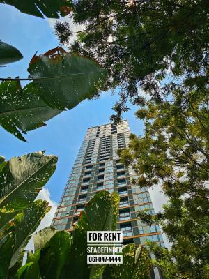 For RentCondoSilom, Saladaeng, Bangrak : New Duplex Unit for rent at Silom Unit Type Duplex 2 Bedrooms 1 Bathroom Unit Size 68 sq.m. High Floor (Facing East)Fully Furnished + All Appliances Ready to move inRental Price 55,000 Baht/MonthCall for viewing 0890505525 Whatsapp +66890505525 or PM