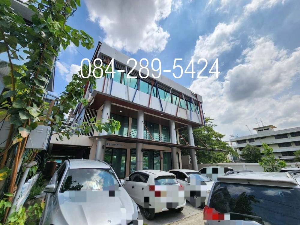 For SaleOfficePattanakan, Srinakarin : For sale, 4-story office building, area 73.2 square wa, On Nut 62, Property code 03-054