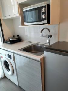For RentCondoBang Sue, Wong Sawang, Tao Pun : **For rent 𝐂𝐨𝐧𝐝𝐨 𝐌𝐞𝐭𝐫𝐨 𝐒𝐤𝐲 𝐏𝐫𝐚𝐜𝐡𝐚𝐜𝐡𝐮𝐞𝐧 Condo Metro Sky Prachachuen** 9,000 Baht/month(Tel&Line : 0970172080)