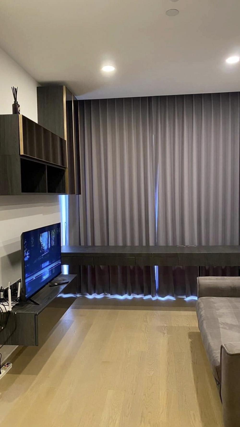 For RentCondoSiam Paragon ,Chulalongkorn,Samyan : Ashton Chula - Silom Condo for rent : 1 bedroom for 32 sqm. on 12nd fl. Nice decorated , fully furnished and electrical appliance.Just 190 m. to MRT Samyan. Rental only for 29,000 / M.