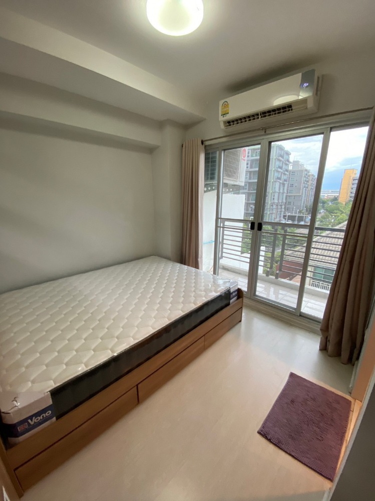 For RentCondoOnnut, Udomsuk : 🩷🌈For rent🧸🌳🌷The log 3 Sukhumvit 101/1🧸 Size 28 sq m, 4th floor, Building T // Studio room, 1 bathroom, building view 🪧