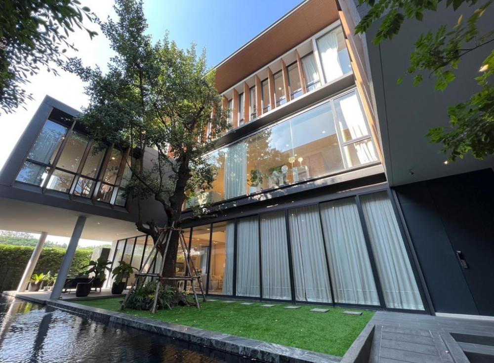 ขายบ้านพระราม 9 เพชรบุรีตัดใหม่ RCA : Selling / Rental : Baan Issara Rama 9 , 5 Bed 7 Bath , 853 sqm , 131 sqw , 2 Maid Room , 5 Parking lot 🔥🔥 Rental Price : 800,000 THB / Month 🔥🔥🔥🔥Selling Price : 215,000,000 THB 🔥🔥#superluxuryhousebkk#Ultraluxurycondo #luxuryhousebangkok #superluxurycondof