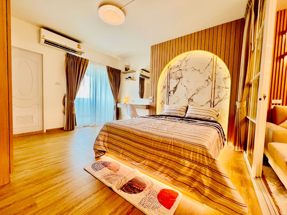 For SaleCondoPattanakan, Srinakarin : Supalai Park Srinakarin Condo, close to MRT, only 200 meters.
