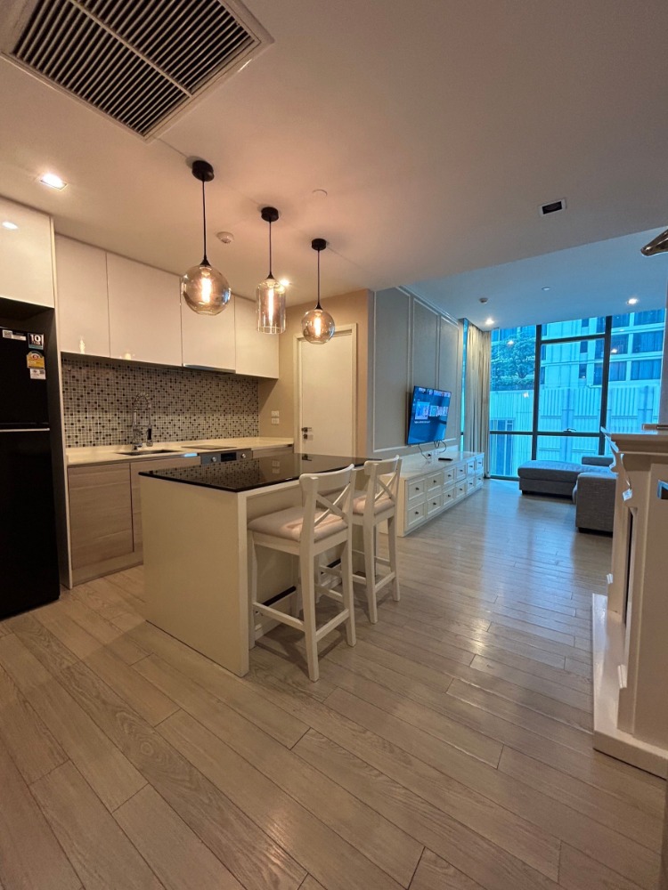 ขายคอนโดสุขุมวิท อโศก ทองหล่อ : ขายคอนโด Condo The room สุขุมวิท21 ใจกลางเมือง ทำเลดี