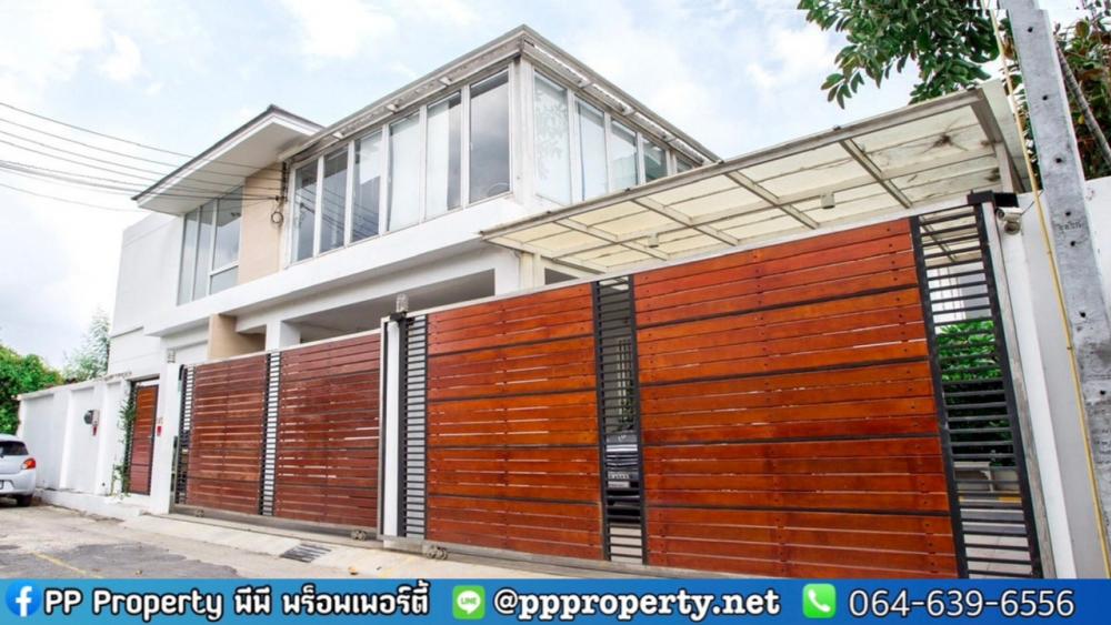 ขายบ้านสุขุมวิท อโศก ทองหล่อ : ขายบ้านเดี่ยว 136 ตรว. ทำเลทองใจกลางกรุงเทพ ย่านพร้อมพงษ์ สุขุมวิท 49 คลองตันเหนือ เขตวัฒนา ใกล้ รพ.สมิติเวช ราคาเกินคุ้ม ‼️  99 ล้านบาท