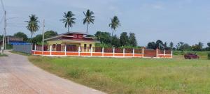 For SaleLandKanchanaburi : Urgently selling house just completed construction, price 6 million.