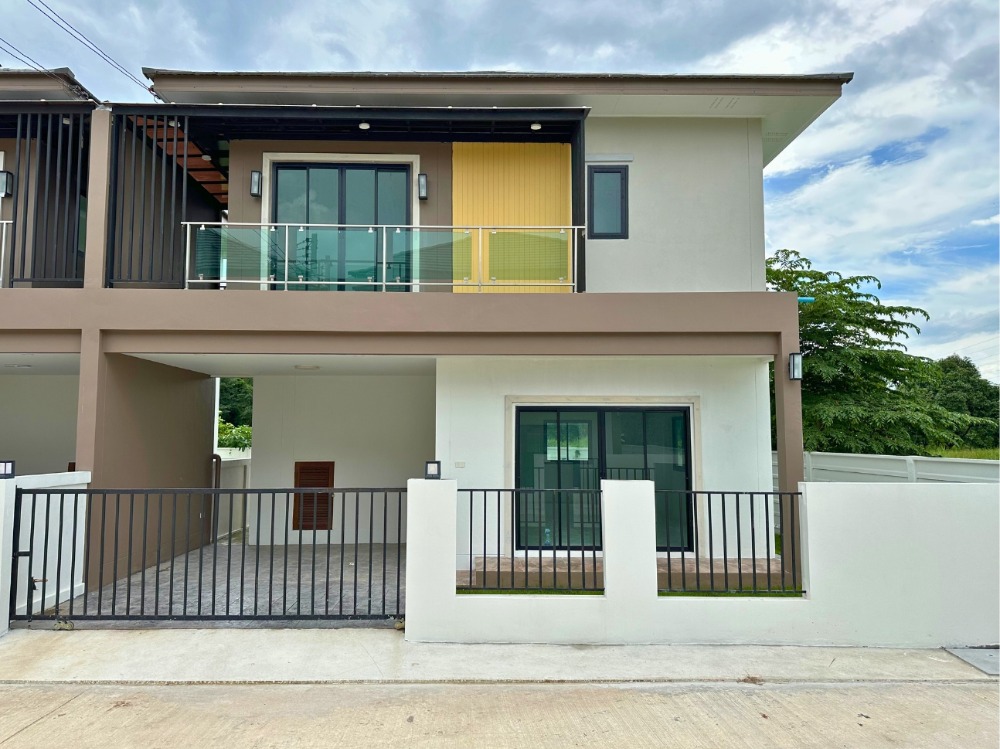 For SaleHouseKhon Kaen : (First hand) Large two-story house behind Khon Kaen Stadium, 4 bedrooms, 3 bathrooms, usable area 150 sq m.