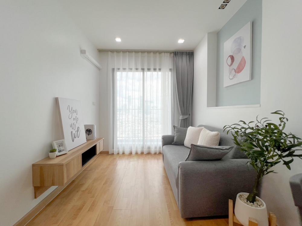 For SaleCondoRama9, Petchburi, RCA : ✨Beautiful room, great view, exactly as described, not fake, selling Casa Asoke Dindaeng for 2.79 million.