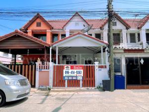 For SaleTownhousePathum Thani,Rangsit, Thammasat : Townhouse Asa House Bang Khu Wat, Main Road, completely renovated.