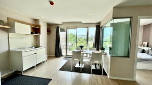 For SaleCondoBangna, Bearing, Lasalle : 📌📌Urgent sale!!! New condo near BTS Bangna, fully furnished, ready to move in.