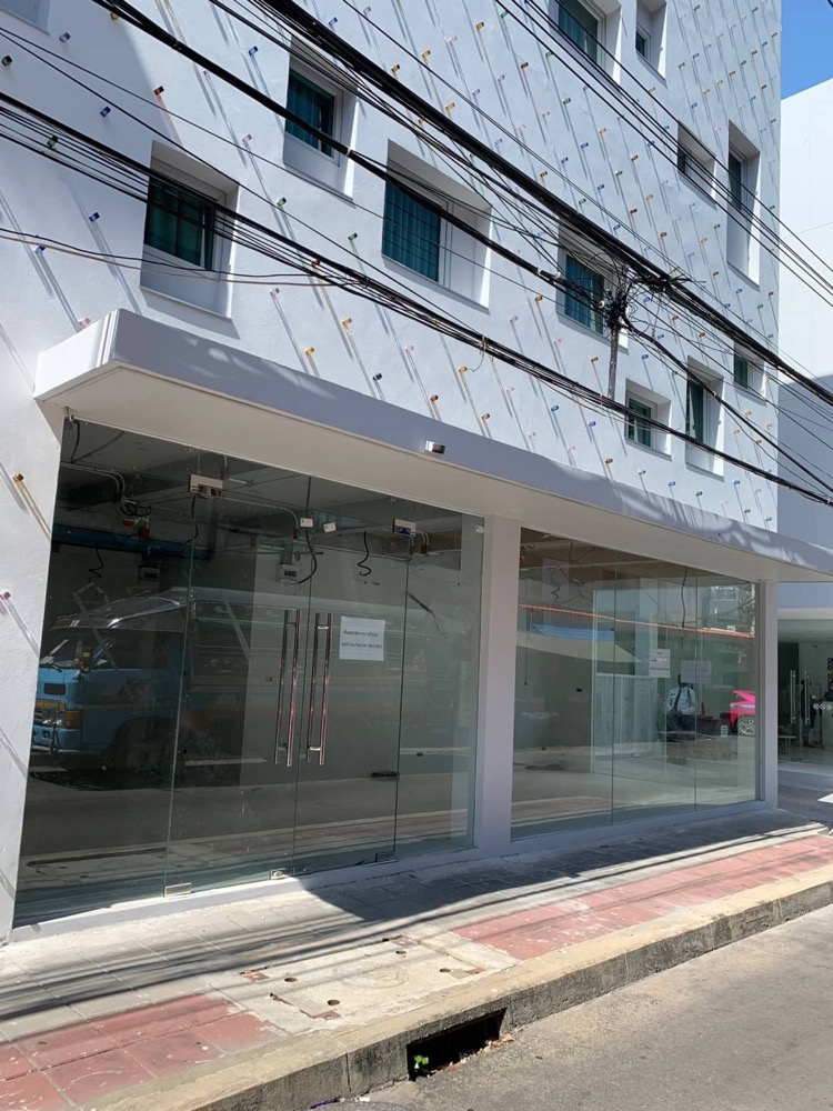 For RentRetailSiam Paragon ,Chulalongkorn,Samyan : Vacant space for rent 60 sq m.🏦35000/month