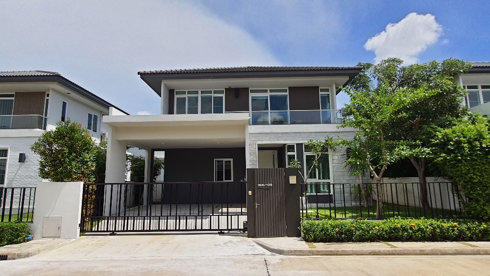 For SaleHouseRama5, Ratchapruek, Bangkruai : Single house, Manthana Westgate project, 4 bedrooms, 4 bathrooms, house in very new condition. The owner has never lived in it.