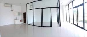 For SaleCondoBang kae, Phetkasem : Shop for sale under the condo, Fuse Sense Bangkae project, very good location, cheapest price, near Lak Song MRT.