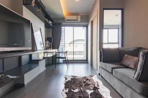 ขายคอนโดอ่อนนุช อุดมสุข : Ideo Sukhumvit 93 / 1 Bedroom (SALE WITH TENANT), ไอดีโอ สุขุมวิท 93 / 1 ห้องนอน (ขายพร้อมผู้เช่า) HL1363