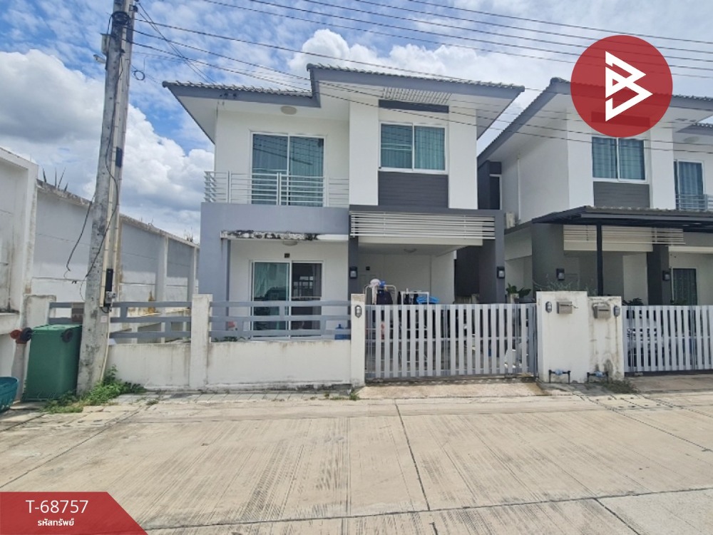 For SaleHouseSriracha Laem Chabang Ban Bueng : Single house for sale Lake Valley Village, Sriracha, Chonburi
