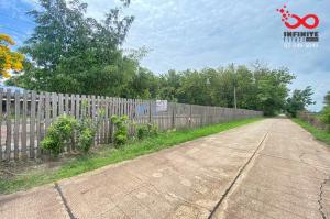 For SaleLandLop Buri : Beautiful plot of land for sale, 25 rai, 1 ngan, 74 square wah, Chai Badan, Lopburi.