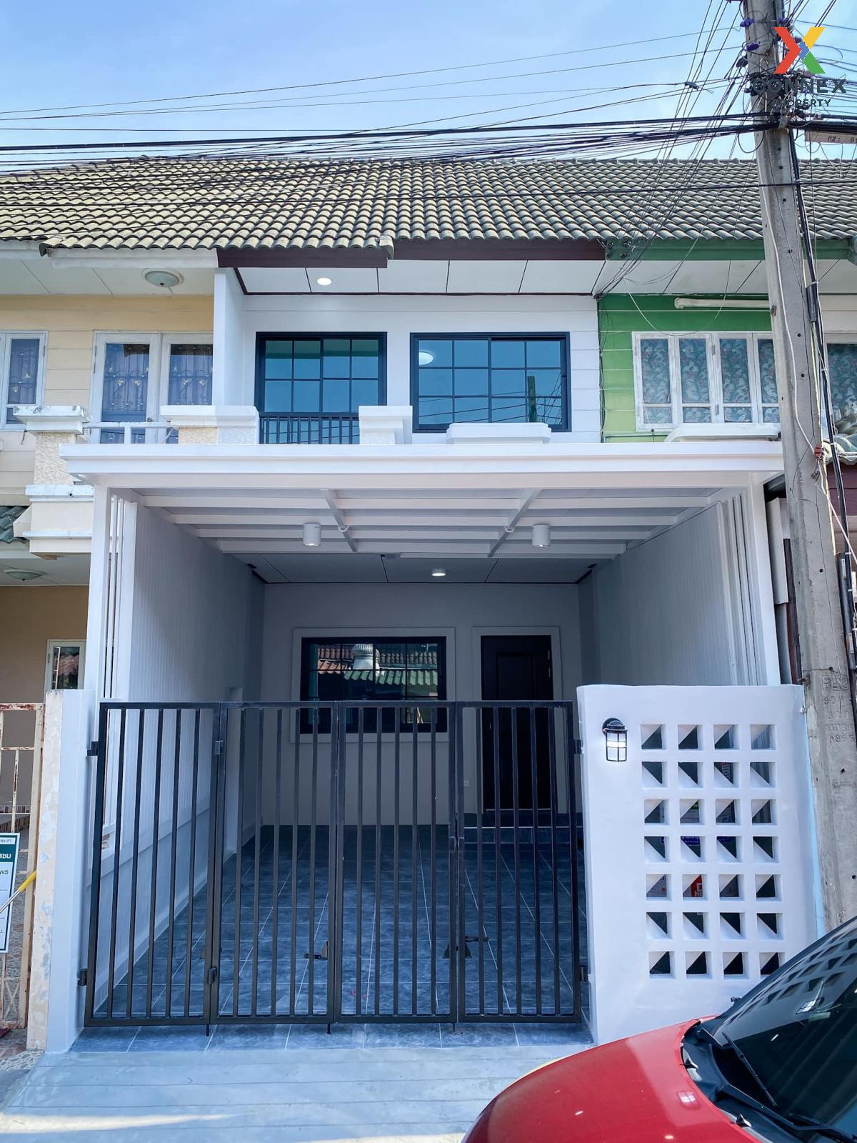 For SaleTownhousePathum Thani,Rangsit, Thammasat : For Sale Townhouse/Townhome  , Baan Sathaporn Rangsit , Bueng Yitho , Khlong 3 , Pathum Thani , CX-84875