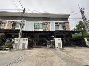 For SaleTownhousePathum Thani,Rangsit, Thammasat : 2 story townhouse for sale